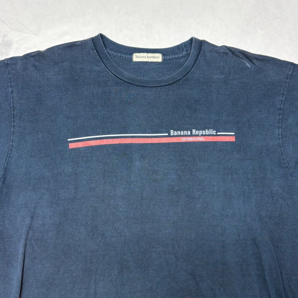 Banana Republic International Vintage Graphic T-Shirt Navy Blue Mens L